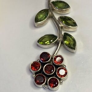 925 Silver Leaf and Red Gem Necklace.Beautiful silver necklace!